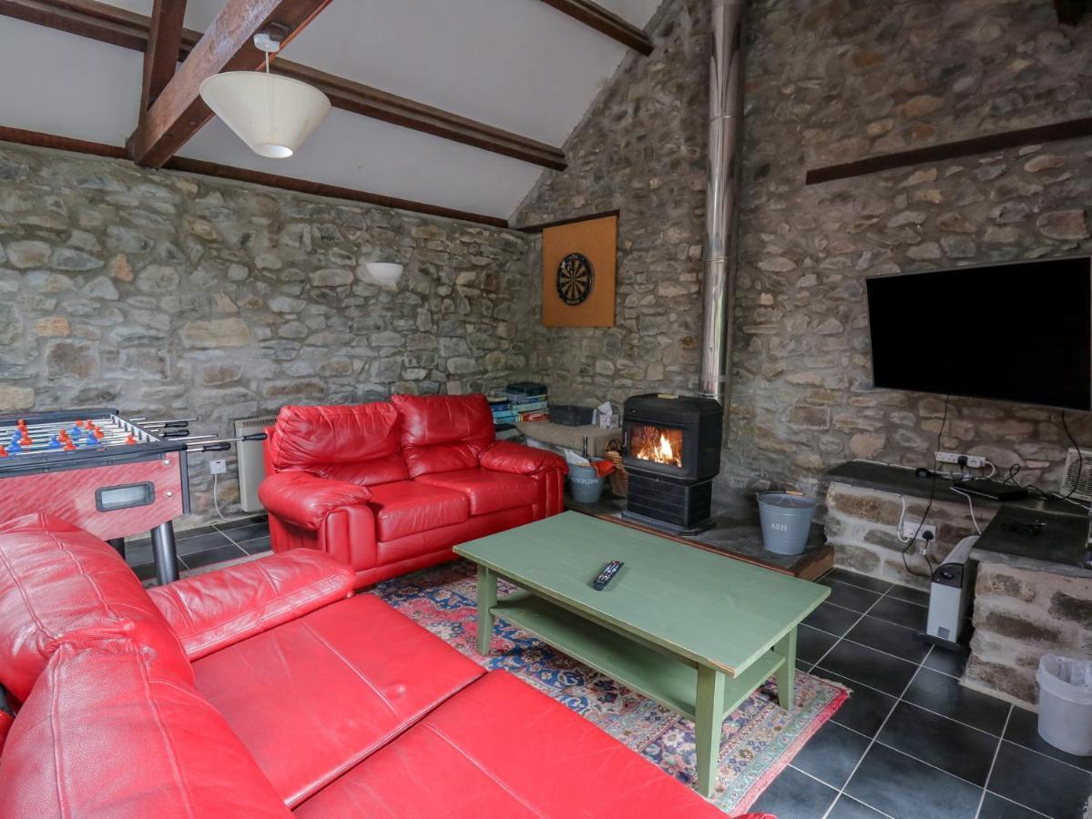 Byrdir Cottage Llanwrthwl ภายนอก รูปภาพ